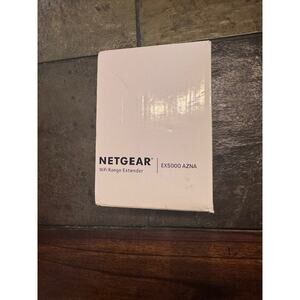 NETGEAR WiFi Mesh Range Extender (EX5000) - Covers up to 1,000 sq.ft. and 15 Dev